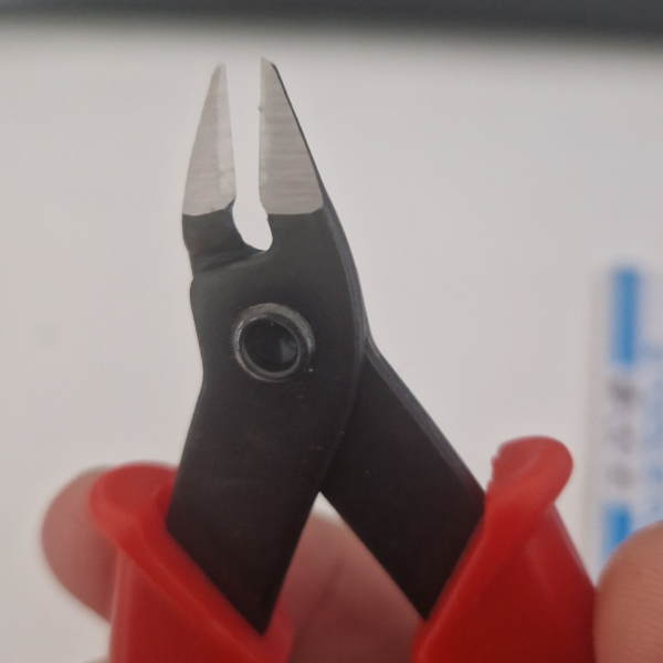 Plier Precision diagonal cutters for modelling, among other things (125 mm)